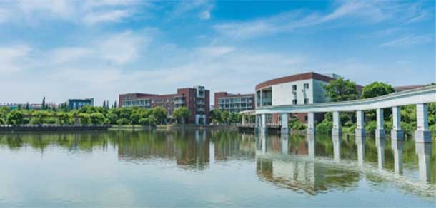 扬州大学 - 流金歲月