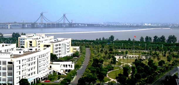 浙江工商大学 - 流金歲月