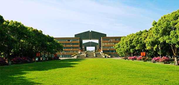 宁波大学