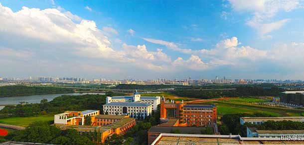 华东交通大学 - 流金歲月