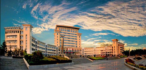 山东大学 - 2025年 面向香港、澳门、台湾地区、华侨招生简章