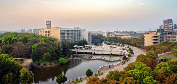 湖北经济学院 - 流金歲月
