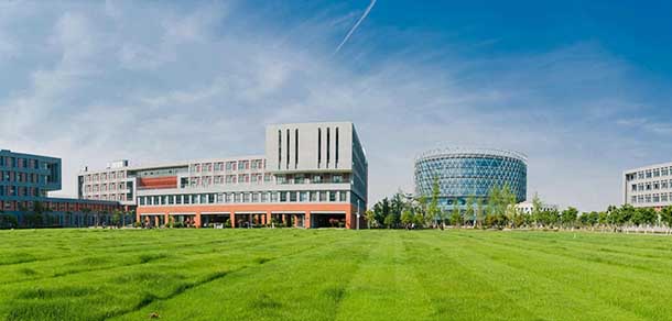 长江大学 - 流金歲月