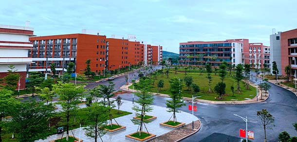 广西医科大学 - 流金歲月