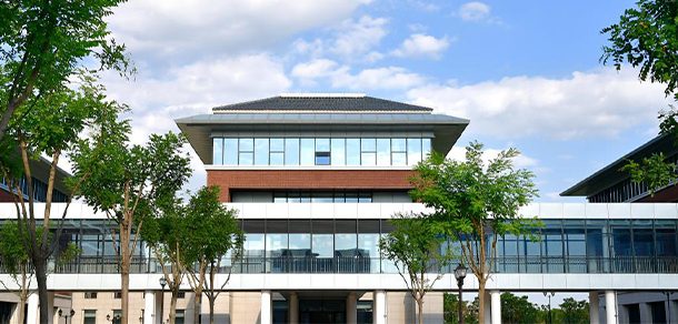 天津中医药大学 - 2025年 面向香港、澳门、台湾地区、华侨招生简章