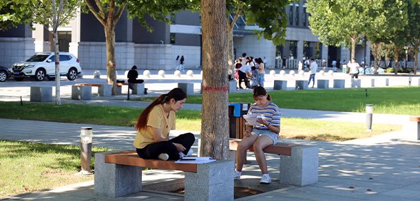 河北师范大学 - 2025年 面向香港、澳门、台湾地区、华侨招生简章