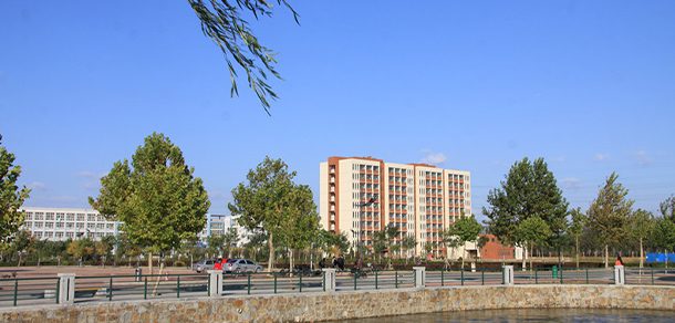 河北工业大学 - 2025年 面向香港、澳门、台湾地区、华侨招生简章