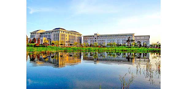 沈阳体育学院
