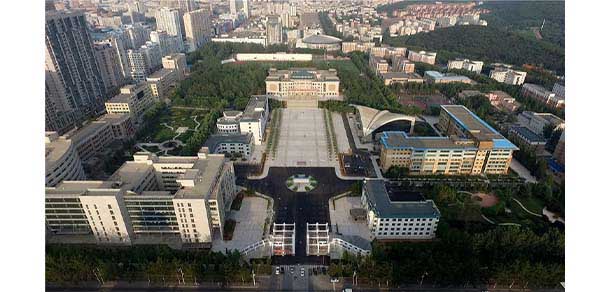 大连民族大学 - 流金歲月