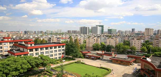 上海财经大学