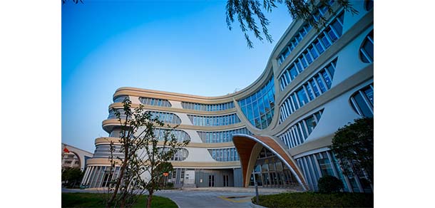 上海对外经贸大学 - 流金歲月