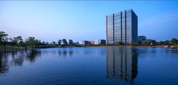 同济大学 - 流金歲月