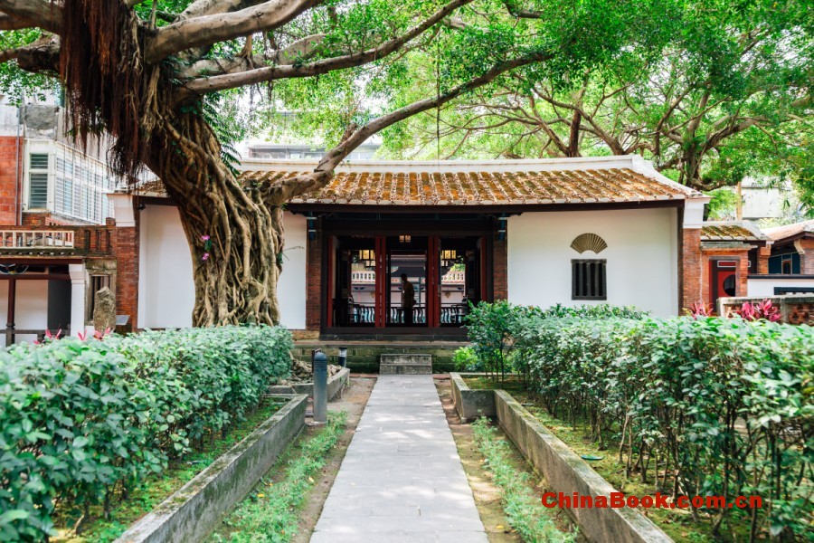 選科決定可報專業池：中四就要看目錄