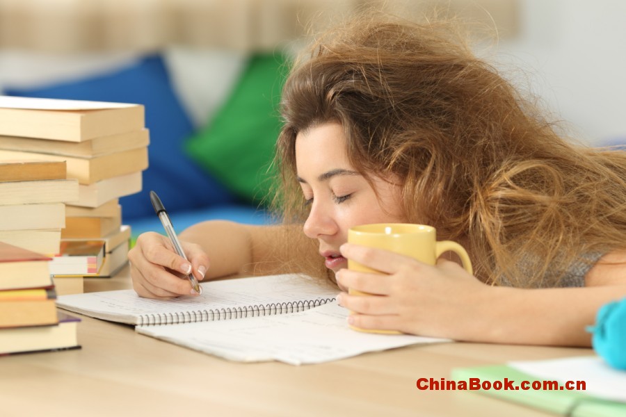 面試技巧與自我介紹（2026）：保送、學測、DSE 面試全攻略
